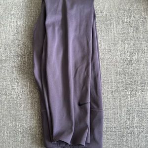 Nike One Luxe Women’s Mid Rise 7/8 Legging